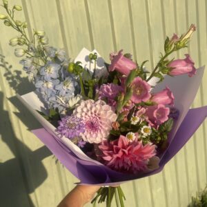 Seasonal Farmer's Choice Bouquet - Image 2